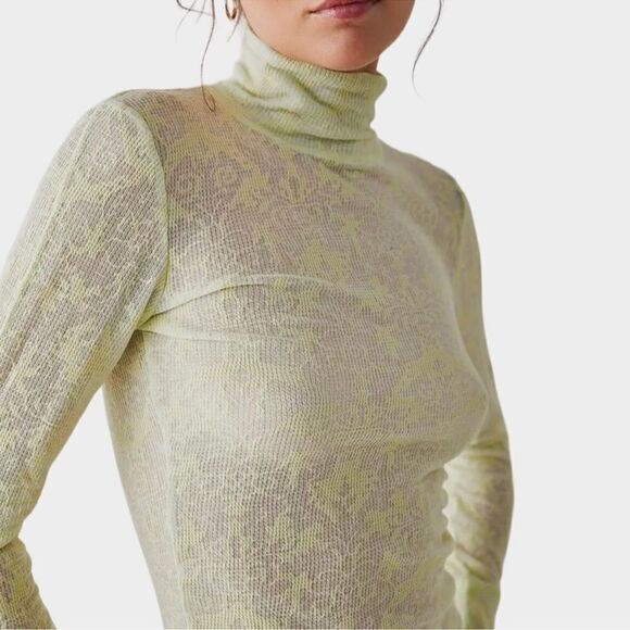 Free People XS-M Lt Green Intimately “You and I” Floral Turtleneck Thermal Top - Picture 3 of 6